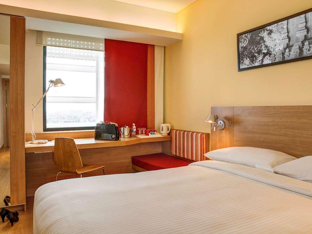 Ibis Kochi City Centre - An Accor Brand Extérieur photo