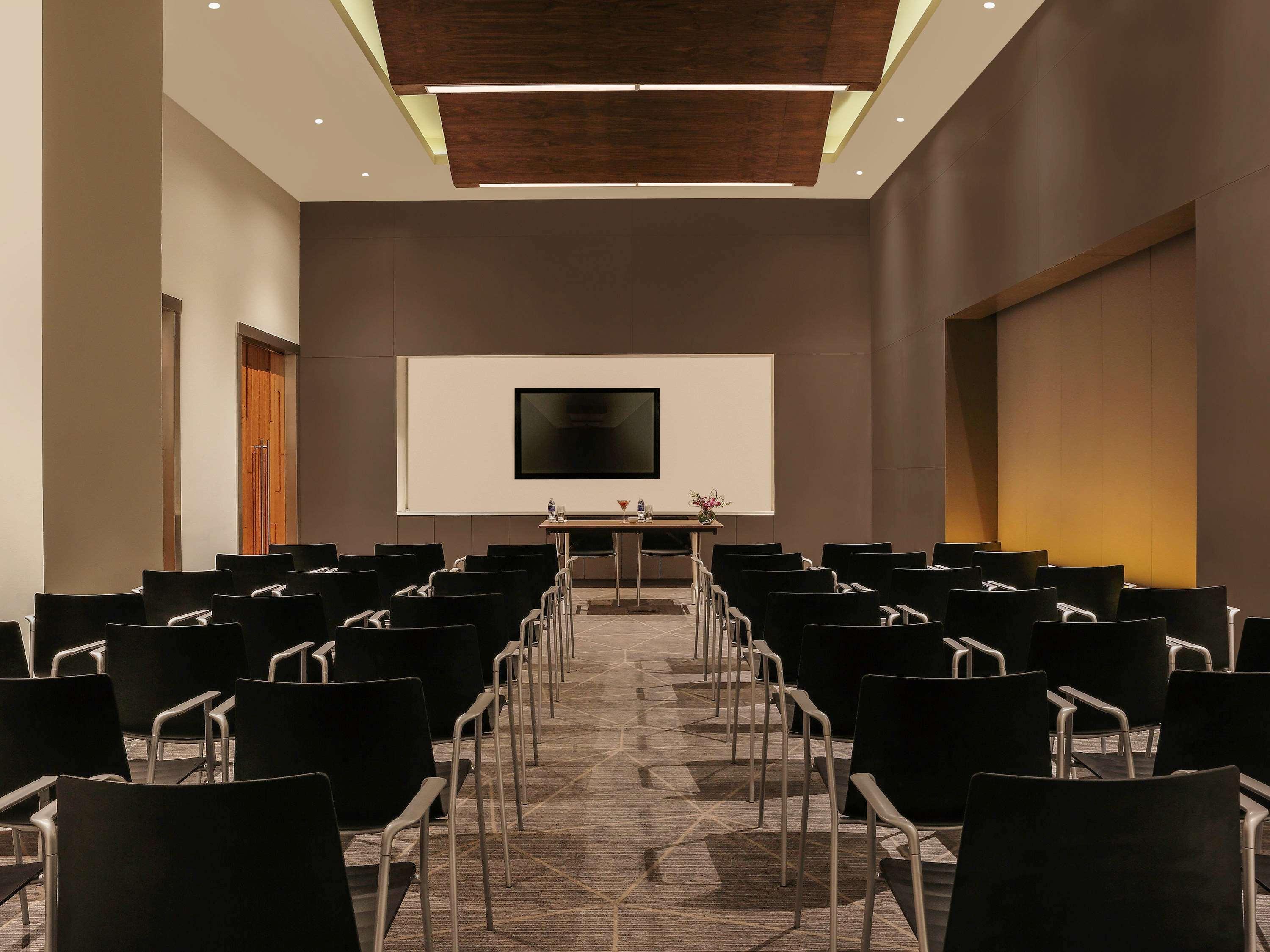 Ibis Kochi City Centre - An Accor Brand Extérieur photo