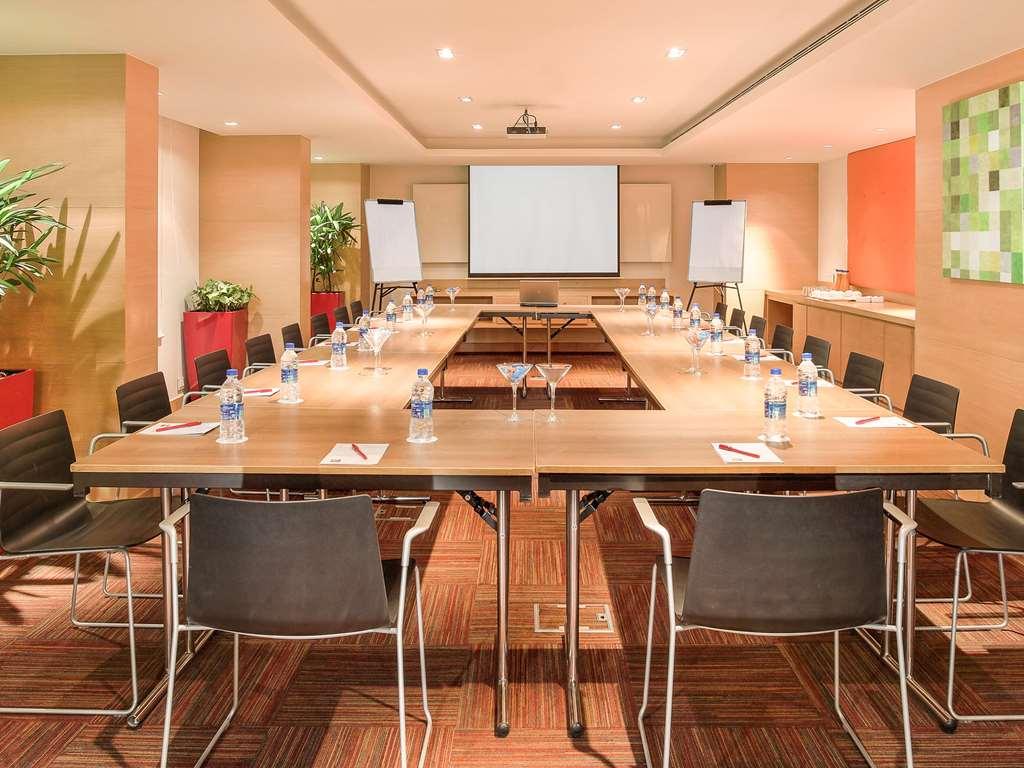 Ibis Kochi City Centre - An Accor Brand Extérieur photo